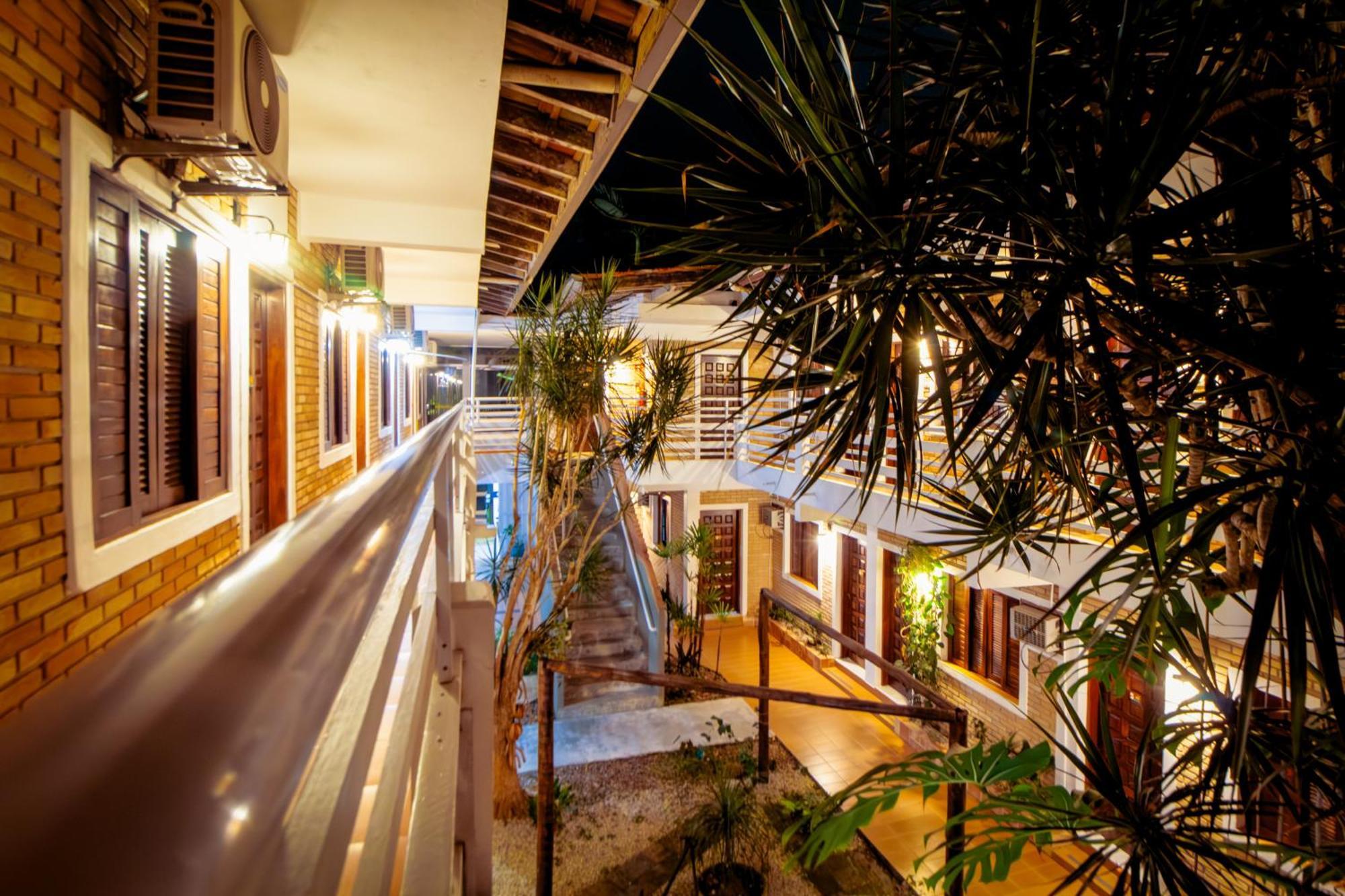 Velinn Pousada Ubatuba Tropical Exterior foto